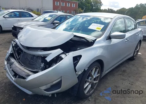 2015 Nissan Altima из США, поврежденный, VIN 1N4AL3AP8FC454423